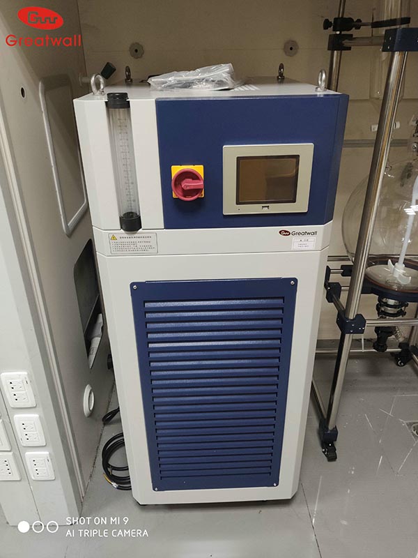 高低溫循環(huán)器