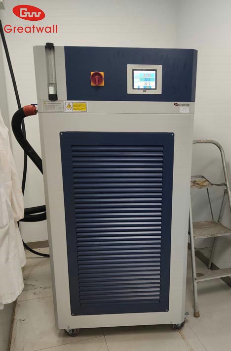 ZT密閉加熱制冷一體機(jī)