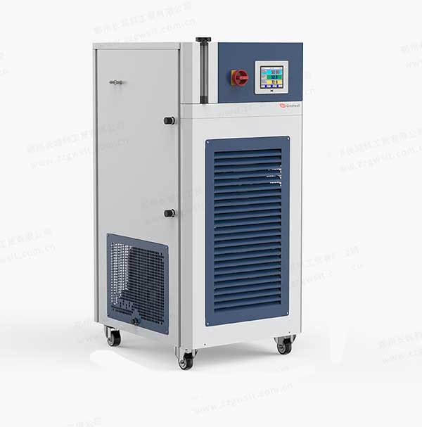 全密閉制冷加熱循環(huán)器