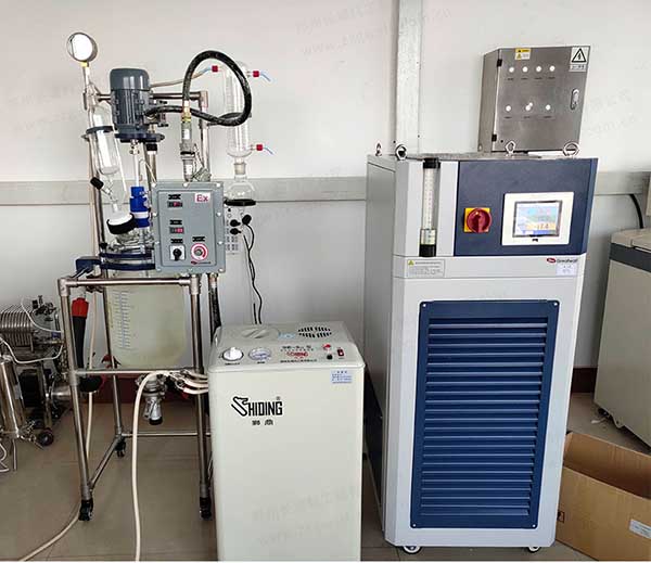 高低溫循環(huán)裝置