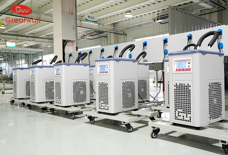 實(shí)驗(yàn)室低溫制冷循環(huán)器