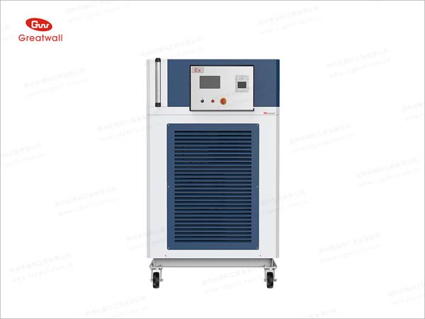 全密閉防爆制冷加熱循環(huán)裝置